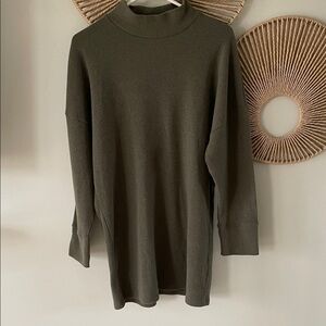 Abercrombie & Fitch Olive Green Knit Tunic Sweater Women’s Size M
